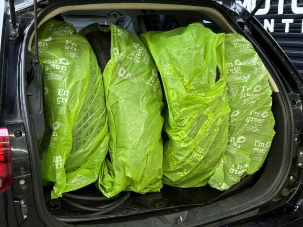 mitsubishi-outlander-elektrisitetbensin-2015-big-27