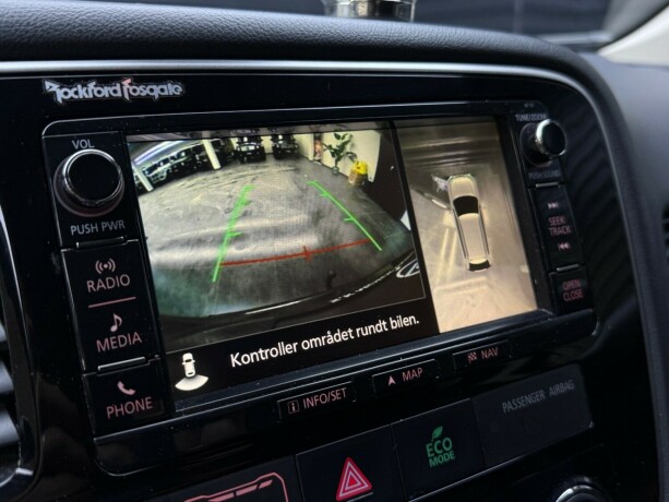 mitsubishi-outlander-elektrisitetbensin-2015-big-18