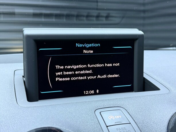 audi-a1-bensin-2011-big-22