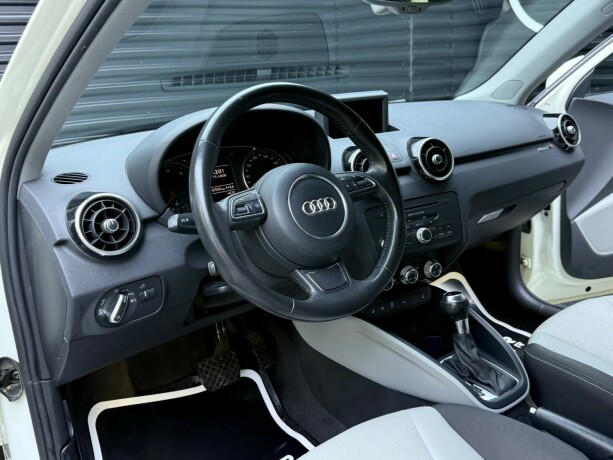 audi-a1-bensin-2011-big-10