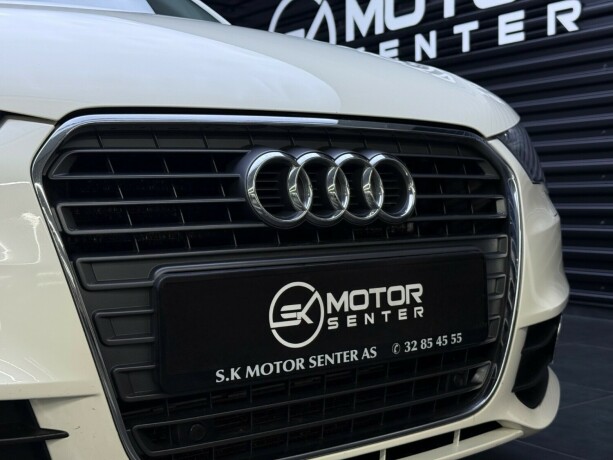 audi-a1-bensin-2011-big-4