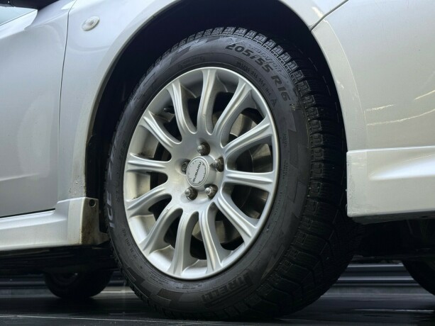 subaru-impreza-diesel-2010-big-7