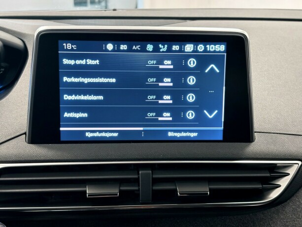 peugeot-5008-bensin-2018-big-27