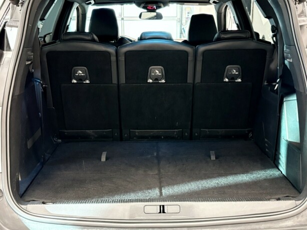 peugeot-5008-bensin-2018-big-33