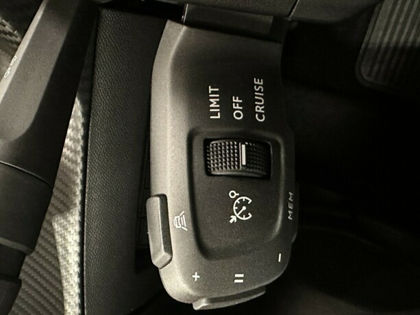 peugeot-208-elektrisitet-2022-big-18