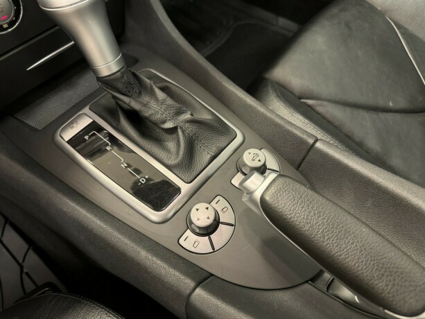 mercedes-benz-slk-bensin-2005-big-19