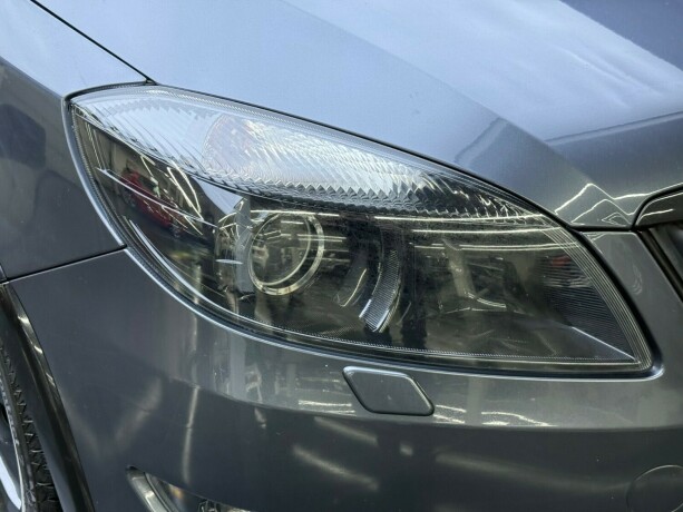 skoda-fabia-bensin-2012-big-3