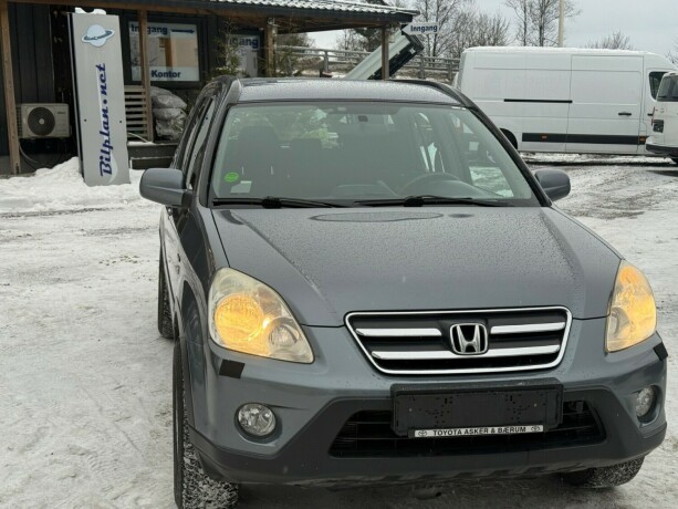 honda-cr-v-bensin-2005-big-32