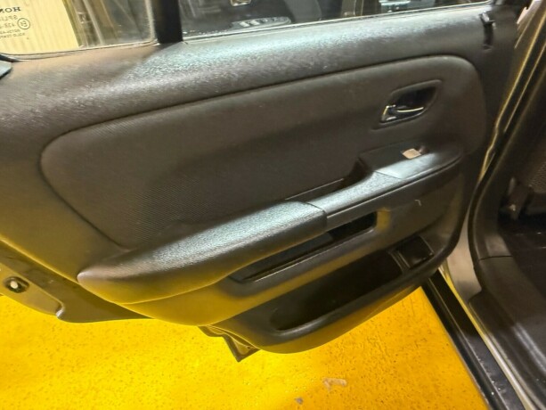 honda-cr-v-bensin-2005-big-26