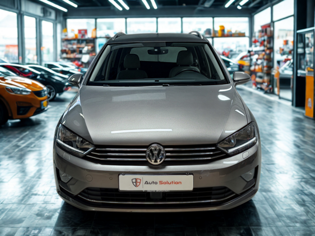 volkswagen-golf-sportsvan-bensin-2016-big-2