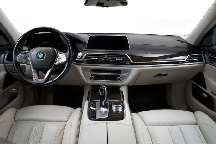 bmw-7-serie-elektrisitetbensin-2017-big-7