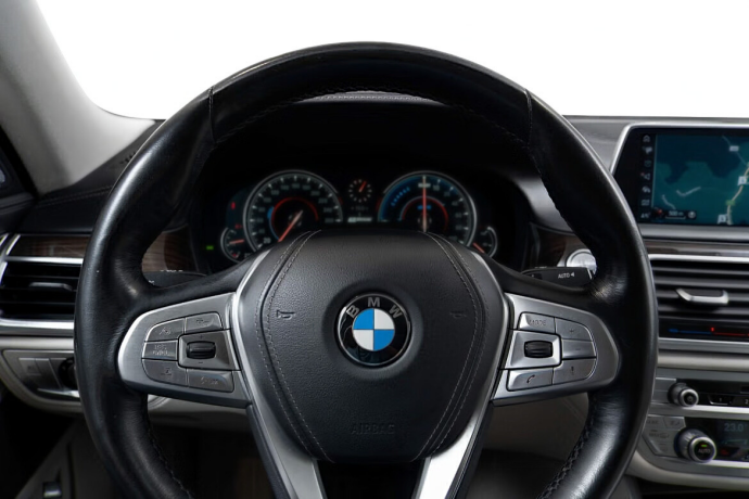 bmw-7-serie-elektrisitetbensin-2017-big-13