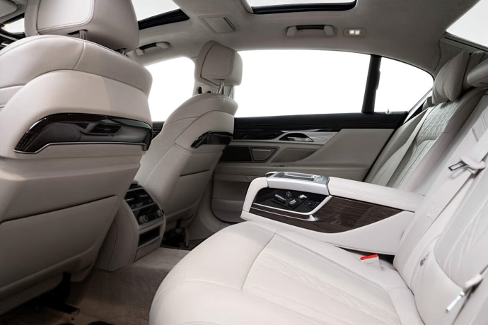 bmw-7-serie-elektrisitetbensin-2017-big-2