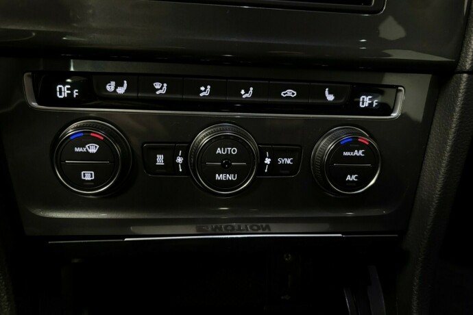 volkswagen-golf-bensin-2016-big-31