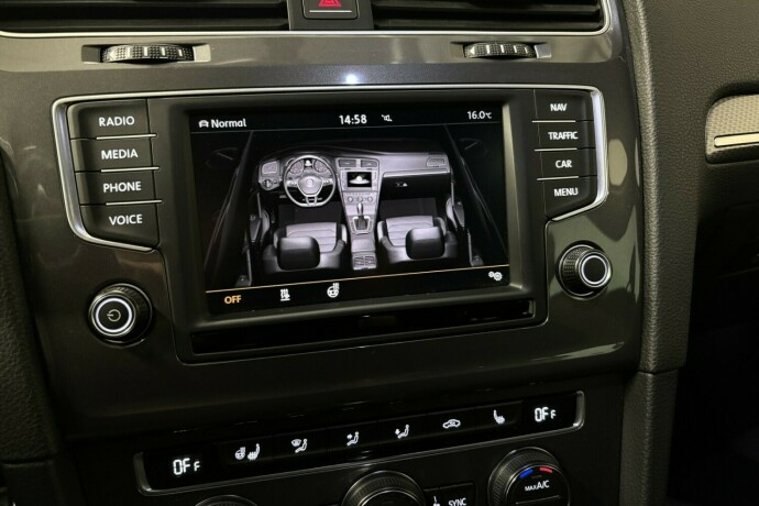 volkswagen-golf-bensin-2016-big-32