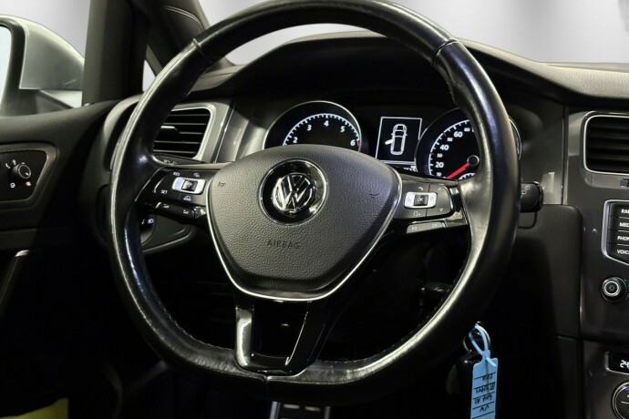 volkswagen-golf-bensin-2016-big-20