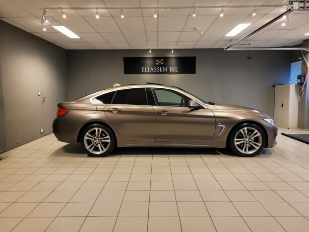 bmw-4-serie-bensin-2016-big-4