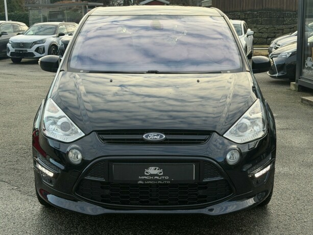 ford-s-max-diesel-2011-big-1