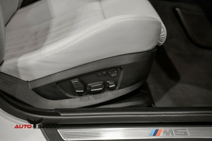 bmw-m5-bensin-2012-big-26