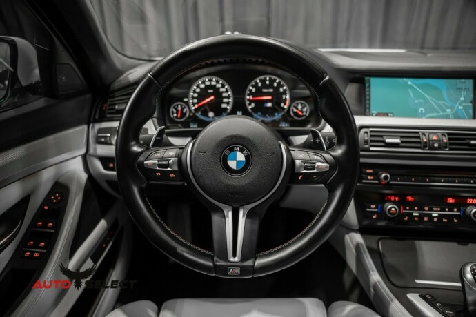 bmw-m5-bensin-2012-big-42