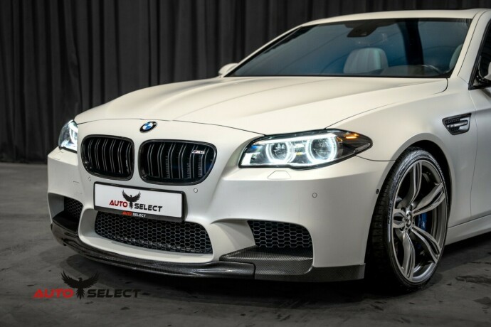 bmw-m5-bensin-2012-big-10