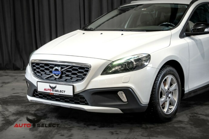 volvo-v40-cross-country-diesel-2014-big-6