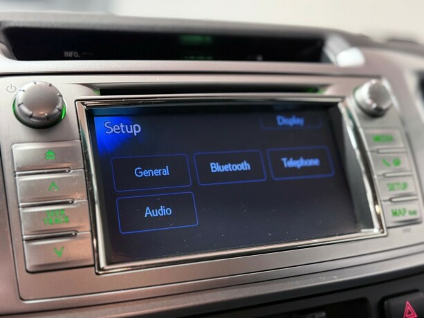 toyota-hilux-diesel-2014-big-24
