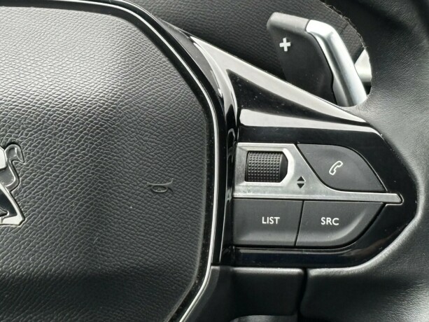 peugeot-5008-bensin-2019-big-32