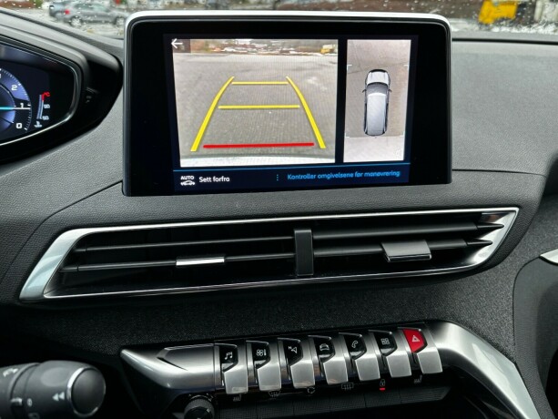 peugeot-5008-bensin-2019-big-20