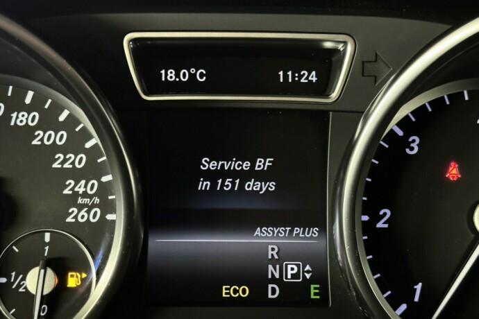 mercedes-benz-m-klasse-diesel-2014-big-32