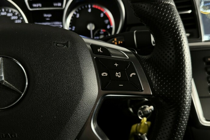 mercedes-benz-m-klasse-diesel-2014-big-28