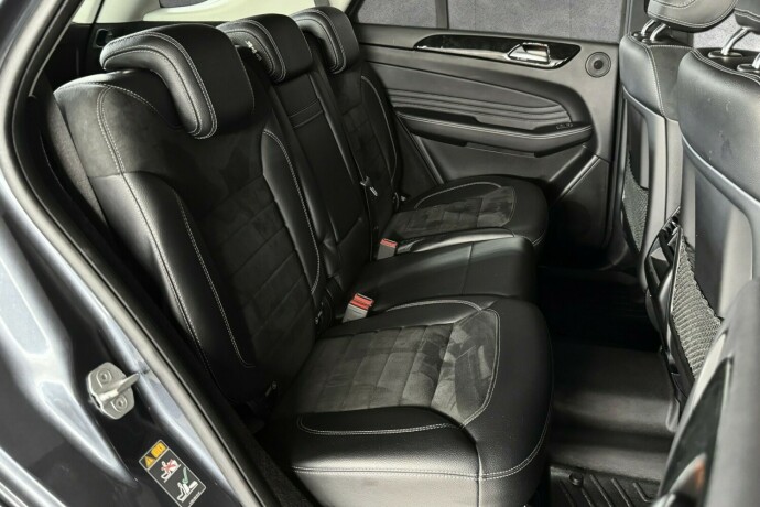 mercedes-benz-m-klasse-diesel-2014-big-15