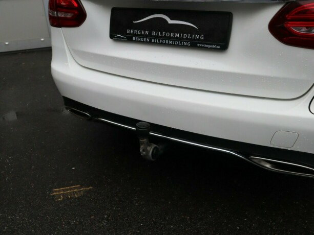 mercedes-benz-c-klasse-plug-in-petrol-2016-big-25