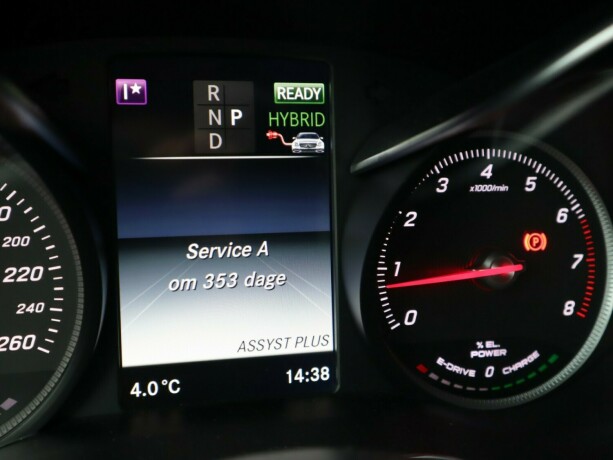 mercedes-benz-c-klasse-plug-in-petrol-2016-big-30