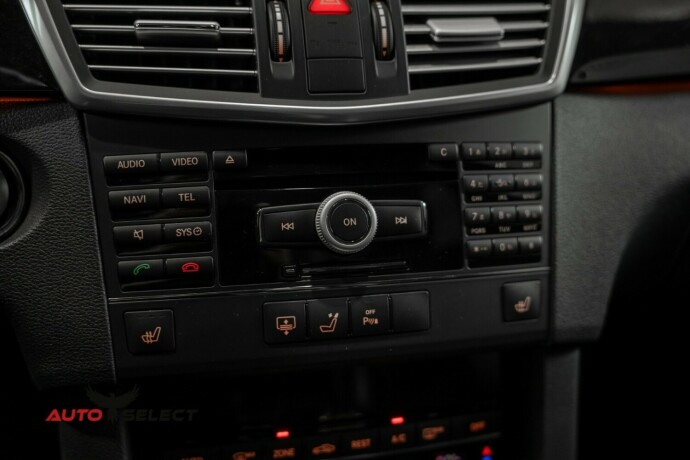 mercedes-benz-e-klasse-bensin-2010-big-53