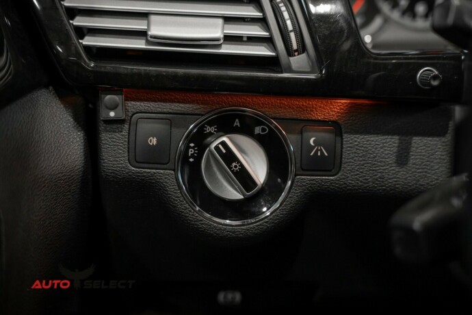 mercedes-benz-e-klasse-bensin-2010-big-38