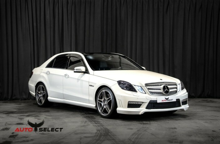 mercedes-benz-e-klasse-bensin-2010-big-3
