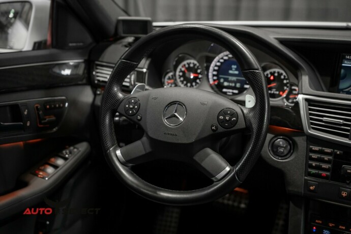 mercedes-benz-e-klasse-bensin-2010-big-35