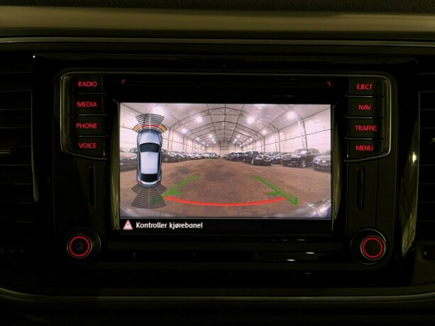 volkswagen-beetle-bensin-2016-big-15