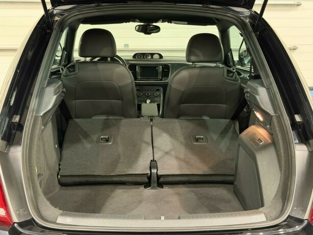 volkswagen-beetle-bensin-2016-big-11