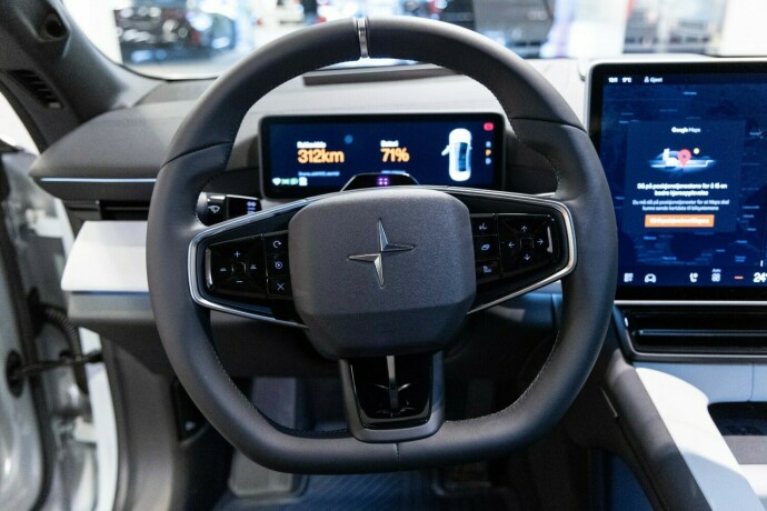 polestar-4-elektrisitet-2026-big-12