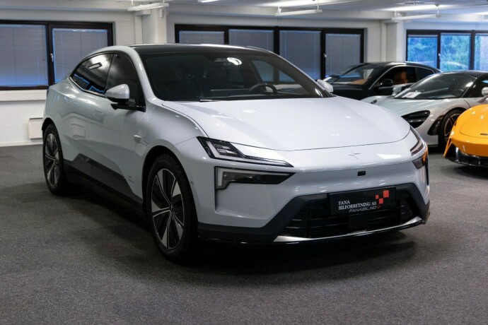 polestar-4-elektrisitet-2026-big-3