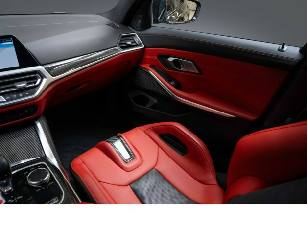 bmw-m3-bensin-2022-big-38