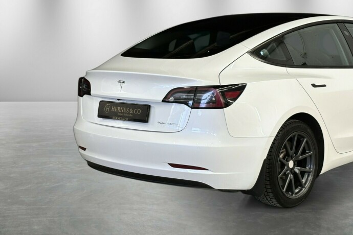 tesla-model-3-elektrisitet-2021-big-9