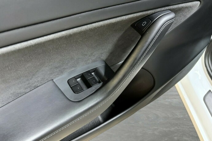 tesla-model-3-elektrisitet-2021-big-15