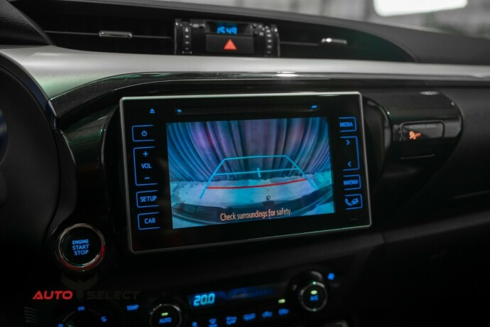 toyota-hilux-diesel-2018-big-43