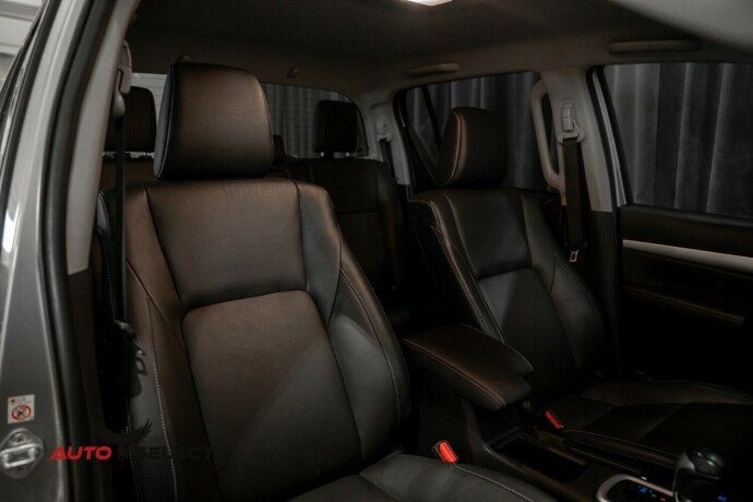 toyota-hilux-diesel-2018-big-18