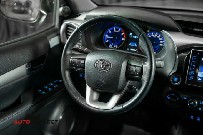 toyota-hilux-diesel-2018-big-23