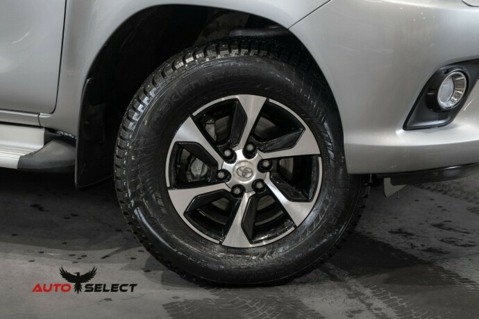 toyota-hilux-diesel-2018-big-2