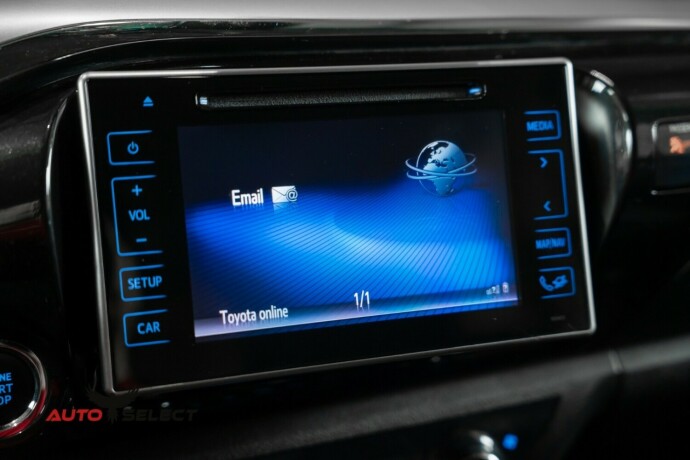 toyota-hilux-diesel-2018-big-41